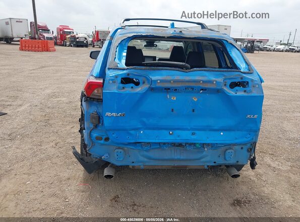 JTMC1RFV9MD079491 2021 TOYOTA LE Blue Դիմացի տեսք