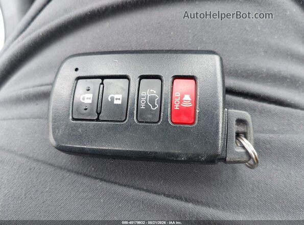 JTMDJREV5GD002045 2016 TOYOTA RAV4 HYBRID Серебряный Вид панели приборов