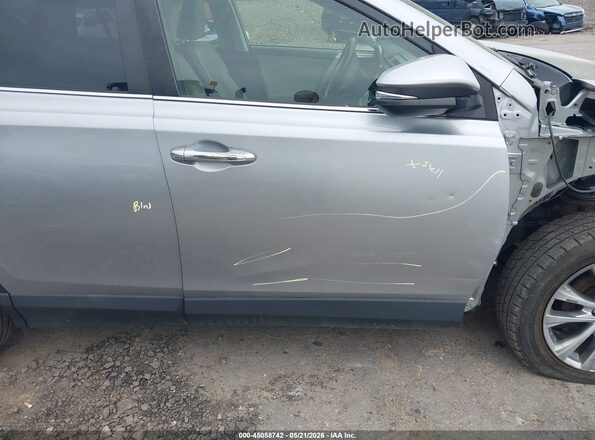 JTMDJREV6HD070596 2017 TOYOTA RAV4 HYBRID Silver 