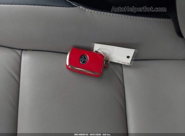 JTMDJREV6HD070596 2017 TOYOTA RAV4 HYBRID Silver Dashboard view