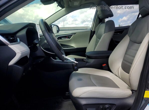 JTMDWRFV9LD055986 2020 TOYOTA LIMITED Gray Вид салону спереду