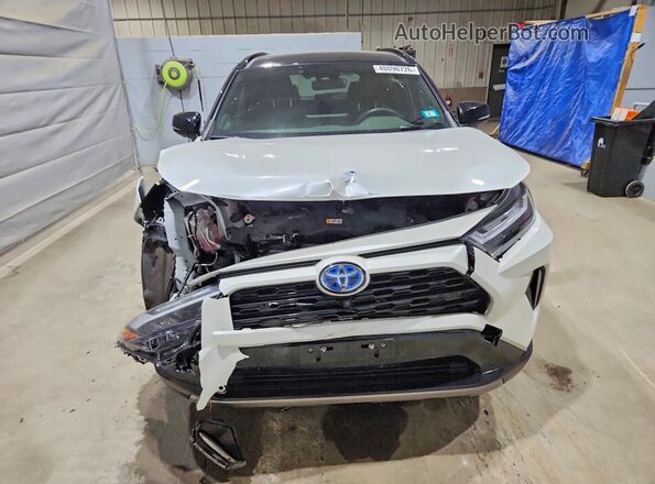 JTME6RFV3NJ023009 2022 TOYOTA RAV4 White 