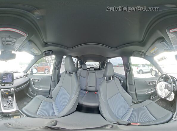 JTME6RFV8SD576197 2025 TOYOTA RAV4 Silver VIN sticker view