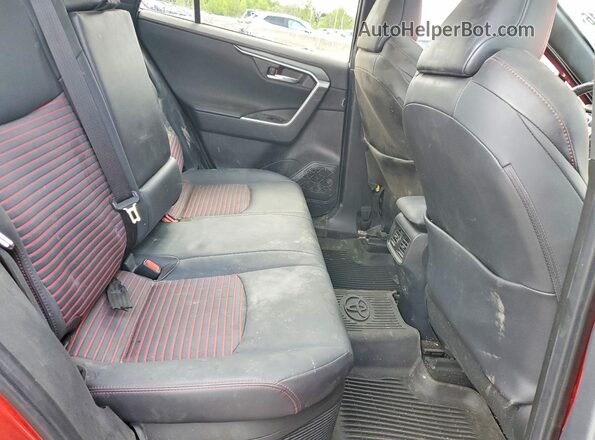 JTMEB3FV3PD117532 2023 TOYOTA RAV4 Red Սալոնի հետևի տեսք