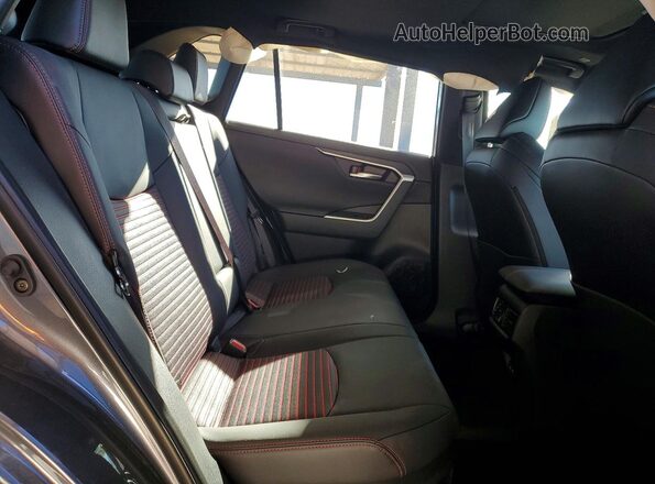 JTMEB3FV8SD292691 2025 TOYOTA RAV4 Gray Widok tylnych siedzeń