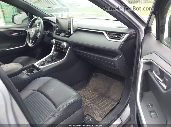 JTMEWRFV7KD505816 2019 TOYOTA RAV4 HYBRID Silver Вид салону спереду