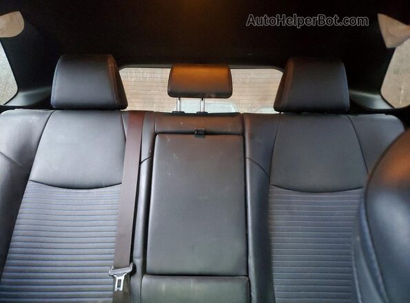 JTMEWRFV9LJ033444 2020 TOYOTA RAV4 Blue Rear seats view