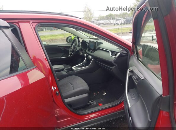 JTMF1RFV5KD033067 2019 TOYOTA LE Red Вид салону спереду