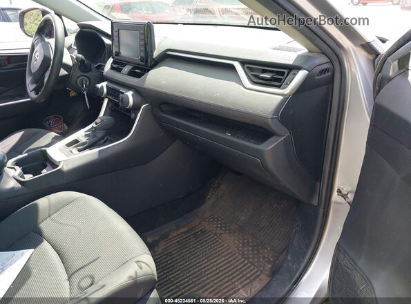 JTMG1RFV2KJ021724 2019 TOYOTA RAV4 Silver წინა სალონის ხედი