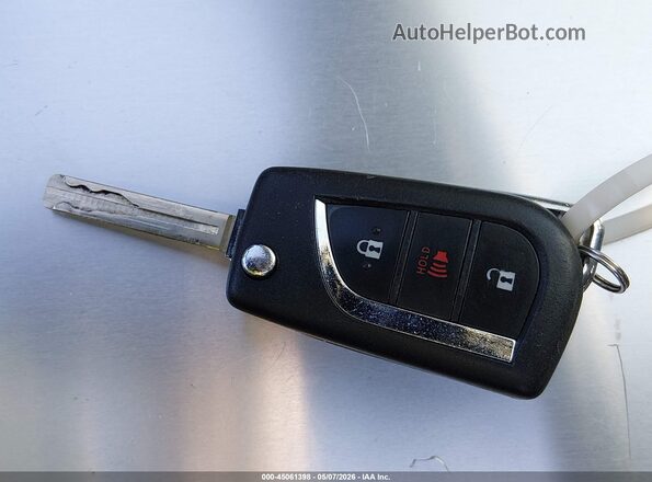 JTMH1RFV2KD502043 2019 TOYOTA LE Серый Вид панели приборов