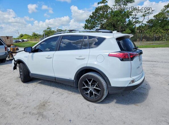 JTMJJREV9JD155182 2018 TOYOTA RAV4 White 