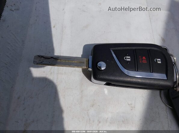 JTMMWRFV7RD241440 2024 TOYOTA LE Blue Vista del salpicadero