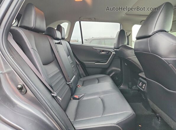 JTMN1RFV1MD078344 2021 TOYOTA LIMITED Silver Vista interior trasera