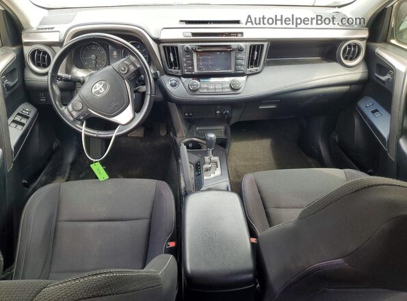 JTMRFREV2JJ748081 2018 TOYOTA RAV4 White 