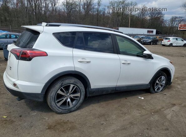 JTMRFREV2JJ748081 2018 TOYOTA RAV4 White 