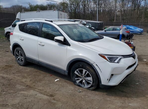JTMRFREV2JJ748081 2018 TOYOTA RAV4 White 