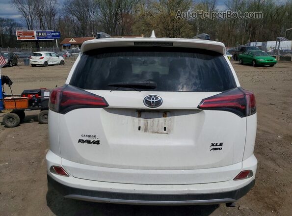 JTMRFREV2JJ748081 2018 TOYOTA RAV4 White 