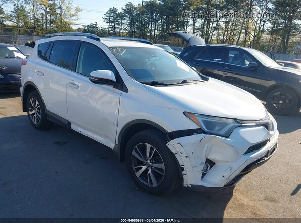 JTMRFREV6GJ066247 2016 TOYOTA LE White Front view