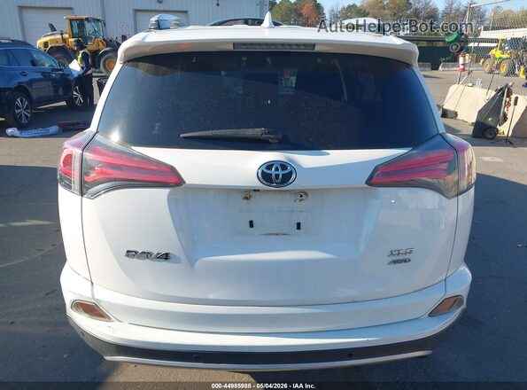 JTMRFREV6GJ066247 2016 TOYOTA LE White 