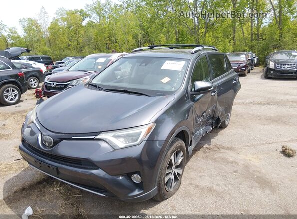 JTMRFREV7HJ143810 2017 TOYOTA RAV4 Gray 
