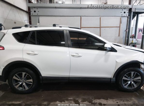 JTMRFREV7JJ189806 2018 TOYOTA RAV4 White Vista interior de 360 grados