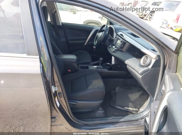 JTMRFREV8JJ231741 2018 TOYOTA RAV4 Gray Front interior view