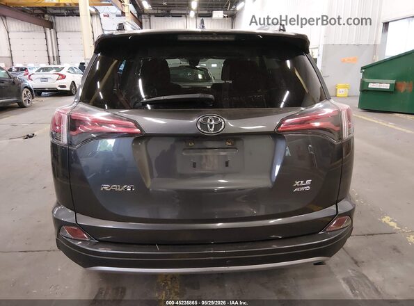 JTMRFREV9JD255092 2018 TOYOTA RAV4 Gray 