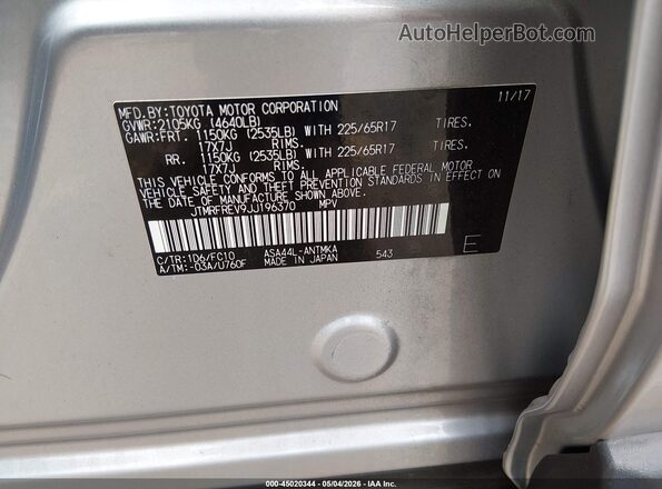 JTMRFREV9JJ196370 2018 TOYOTA LE Silver Vista del compartimento del motor