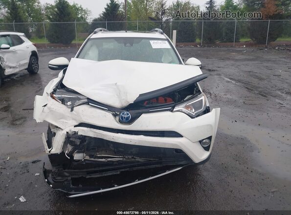 JTMRJREV0HD088968 2017 TOYOTA LE Белый Вид щитка приборов