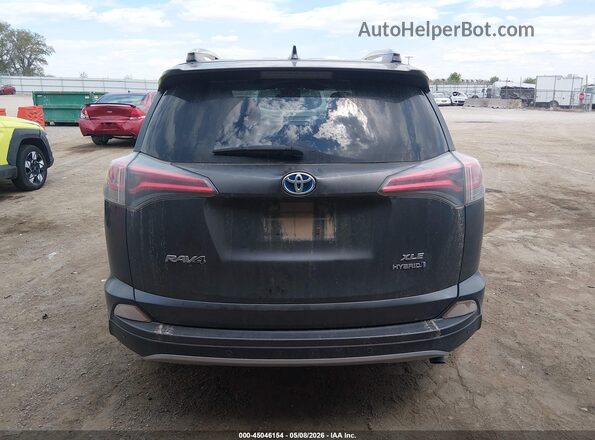 JTMRJREV5HD129014 2017 TOYOTA LE Gray 