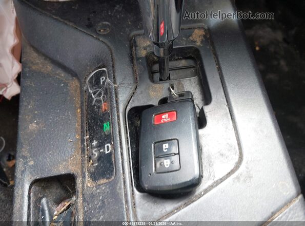 JTMRJREV9JD236749 2018 TOYOTA RAV4 HYBRID White Dashboard view