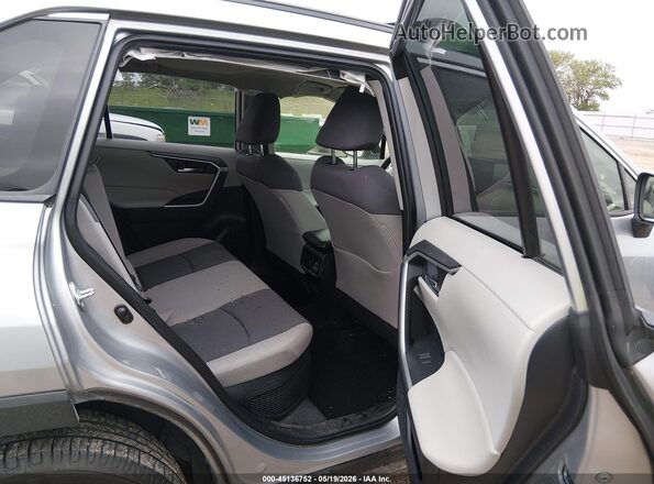 JTMRWRFV3MJ054504 2021 TOYOTA RAV4 Silver VIN sticker view