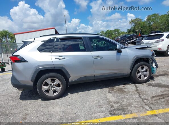 JTMW1RFV2LJ018500 2020 TOYOTA RAV4 Gray Вид задньої частини салону