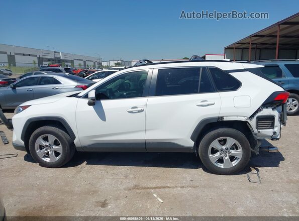 JTMW1RFV3KD512605 2019 TOYOTA LE White Սալոնի 360 աստիճան տեսք