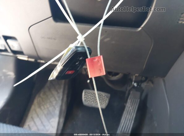 JTMW1RFV3KD512605 2019 TOYOTA LE White Առջևի վահանակի տեսք