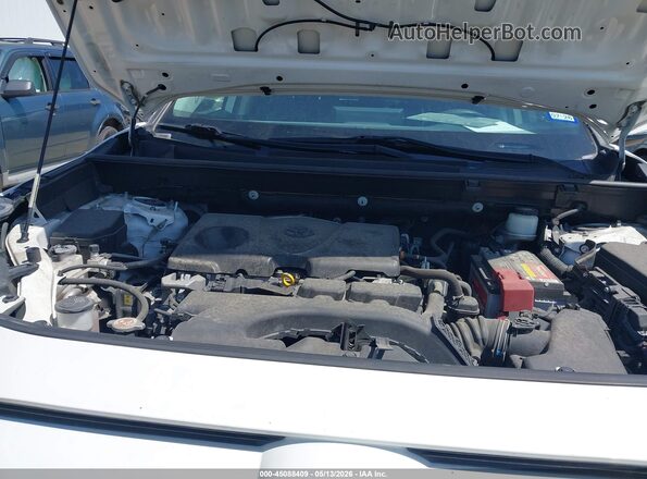 JTMW1RFV3KD512605 2019 TOYOTA LE White Հետևի տեսք