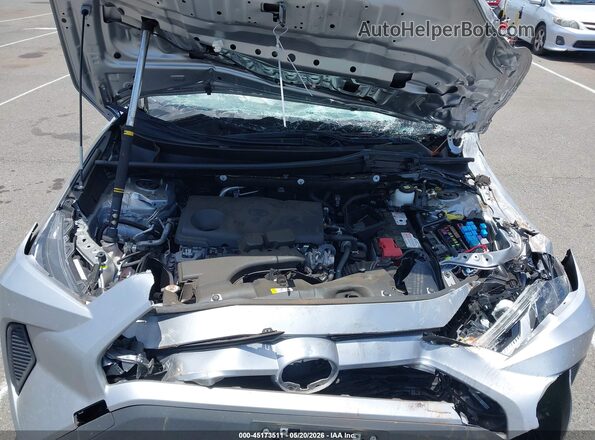 JTMW1RFV5RJ030200 2024 TOYOTA RAV4 Silver Հետևի տեսք