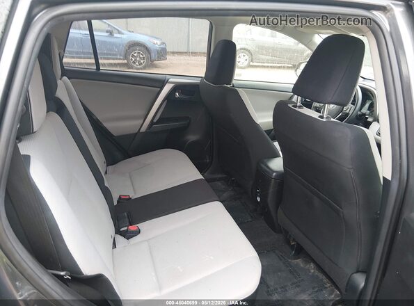 JTMWFREV0HD095794 2017 TOYOTA LE Gray Vista de la etiqueta del VIN