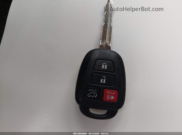 JTMWFREV0HD095794 2017 TOYOTA LE Gray Vista del salpicadero