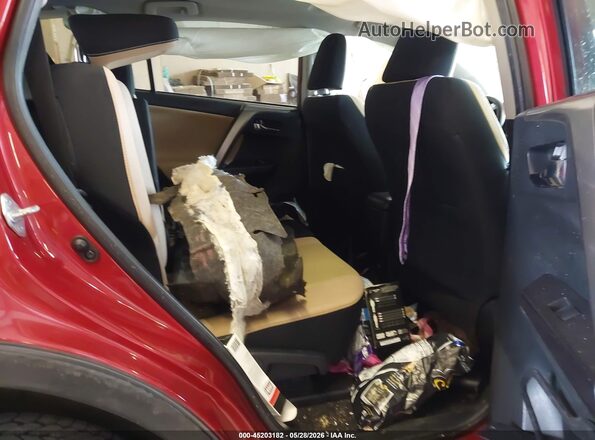 JTMWFREV3HJ107924 2017 TOYOTA RAV4 Red VIN կոդի պիտակի տեսք