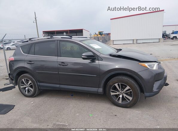 JTMWFREV3HJ124755 2017 TOYOTA RAV4 Gray Widok wnętrza 360 stopni