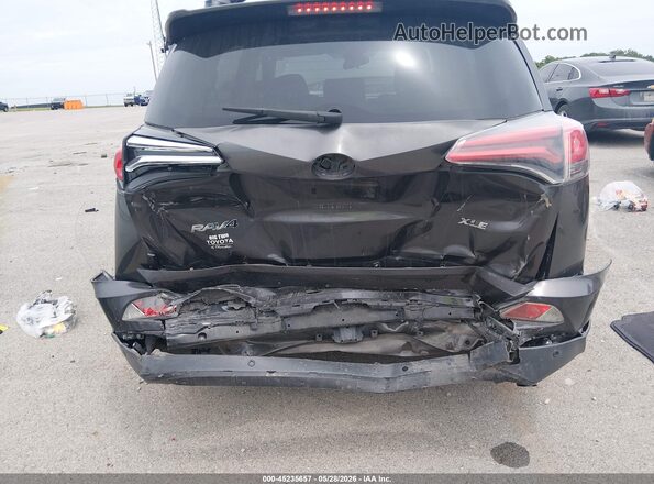 JTMWFREV3HJ124755 2017 TOYOTA RAV4 Gray Widok z przodu
