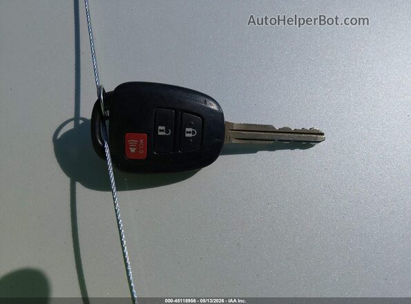JTMWFREV4JJ738302 2018 TOYOTA LE Blue Вид панелі приладів