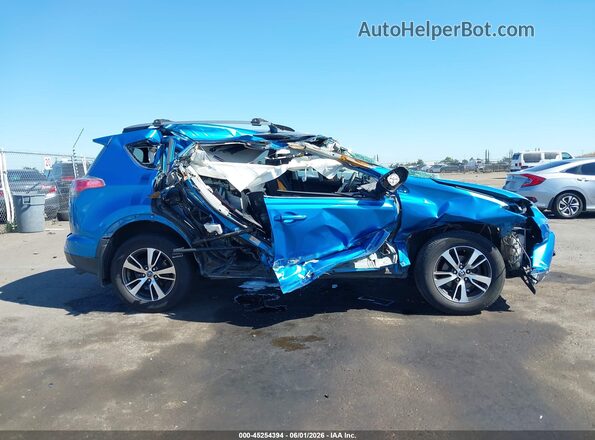 JTMWFREV6HD108189 2017 TOYOTA RAV4 Blue 