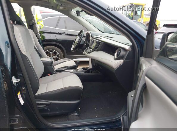 JTMWFREV6HJ114222 2017 TOYOTA RAV4 Blue Սալոնի դիմացի տեսք