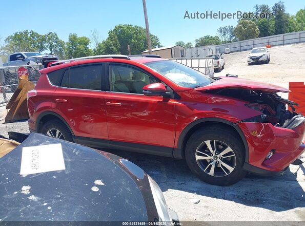 JTMWFREV7HJ120885 2017 TOYOTA RAV4 Red Սալոնի հետևի տեսք