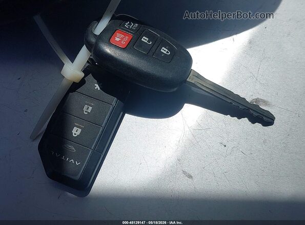 JTMWFREVXGJ073821 2016 TOYOTA RAV4 Gray წინა პანელის ხედი