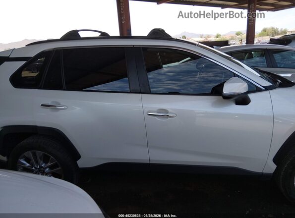 JTMY1RFV1KD019708 2019 TOYOTA RAV4 White 