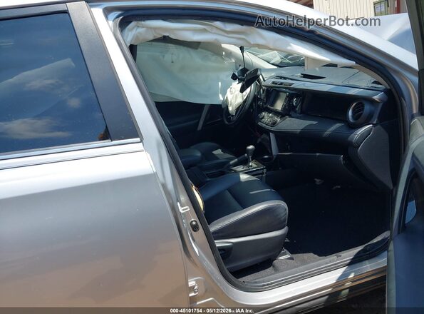 JTMYFREV0JJ175354 2018 TOYOTA LIMITED Silver Front interior view