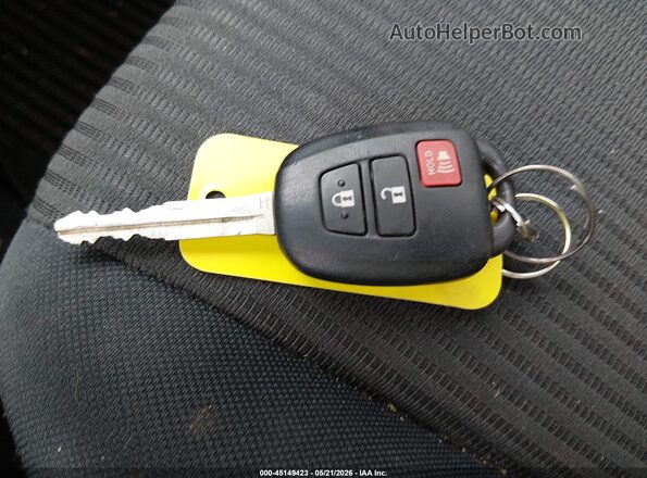 JTMZFREV0JJ207725 2018 TOYOTA RAV4 Blue Вид панелі приладів
